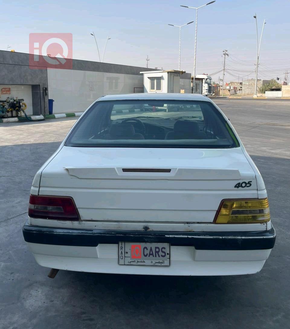 بيجو 405